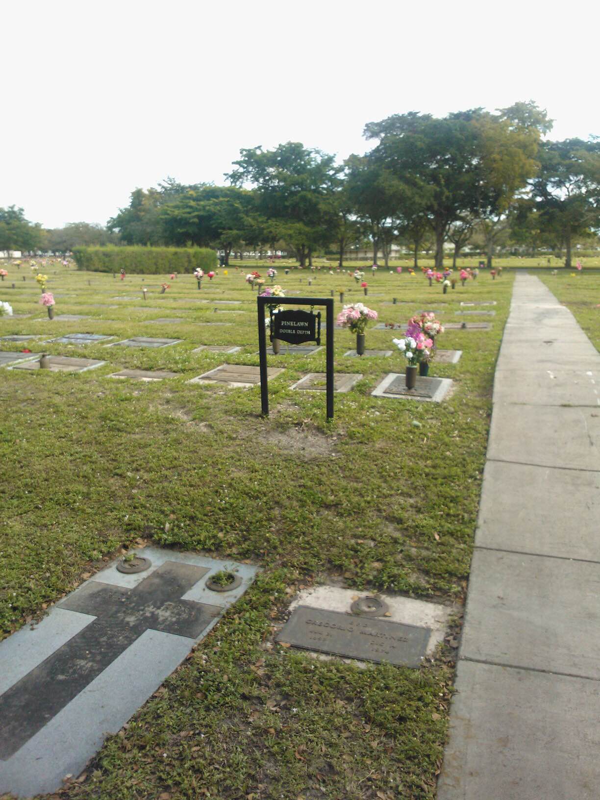 Miami Lakes Fl Buy Sell Plots Lots Graves Burial Spaces Crypts