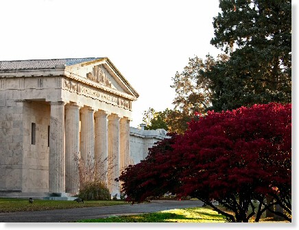 2 Single Couch Crypts $10Kea! Graceland Memorial Park Grand Rapids, MI Historic Mausoleum #cemeteryexchange 24-1115-4