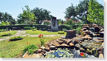 4 Single Grave Spaces for Sale $4Kea! Laurel Land Memorial Park Fort Worth, TX Gdn of the Last Supper The Cemetery Exchange 20-0403-6