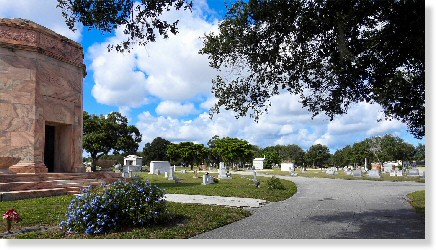 2 Single Grave Spaces $3500ea! Manasota Memorial Park Bradenton, FL South Park The Cemetery Exchange 23-0829-4